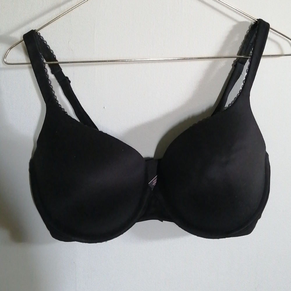 Black Body by Victoria 34AAA VS bra